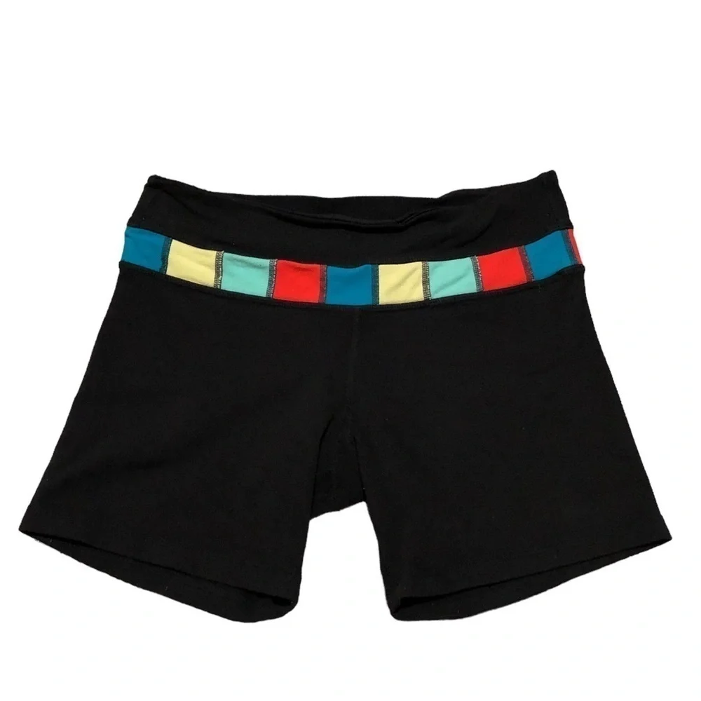Lululemon reversible boogie shorts womens size 4